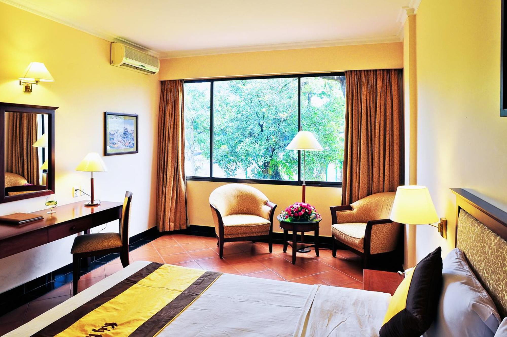 Ky Hoa Hotel Ho Chi Minh Экстерьер фото